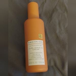 Kristin Ess Curl Leave-In cream